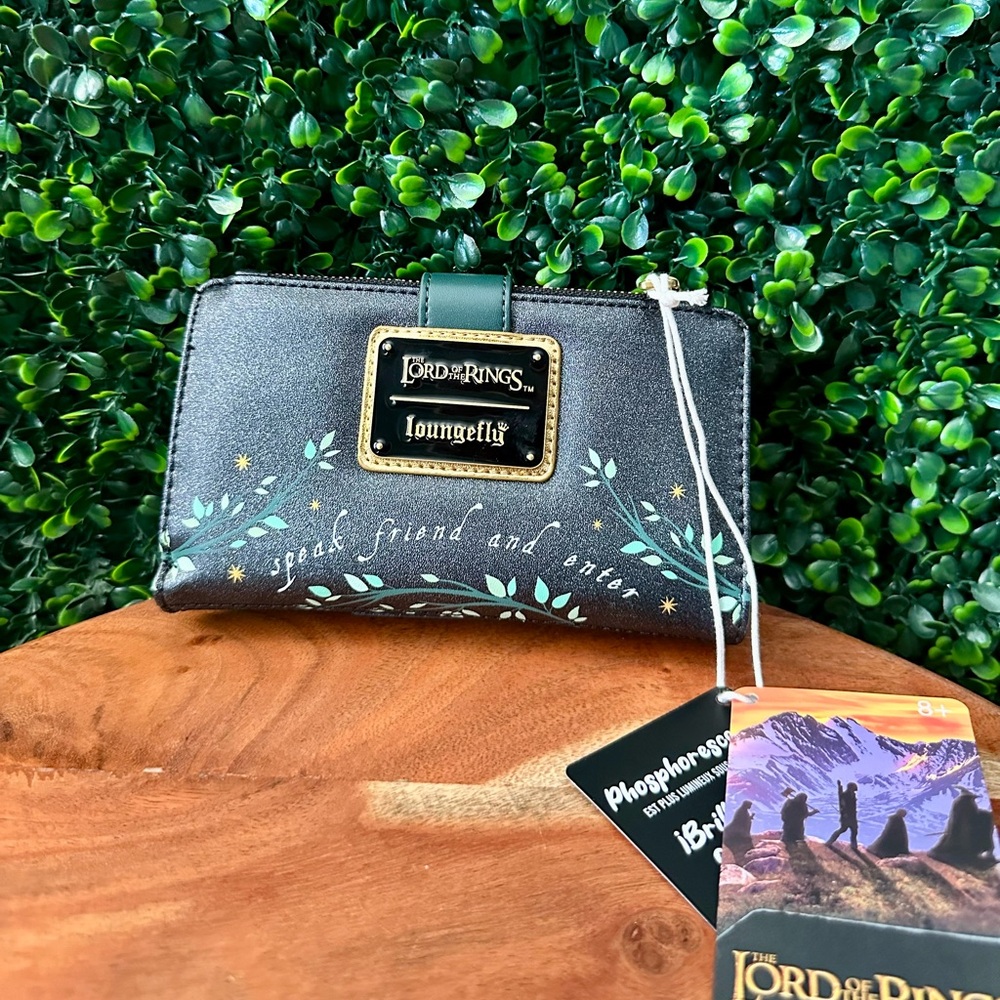 Loungefly The Lord of the Rings Doors of Durin Glow-in-the-Dark Zip Wallet - Picture 2 of 3
